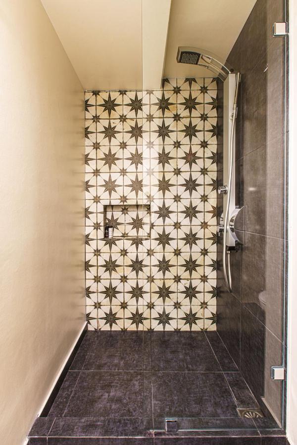 อาร์ต แพนทีออน - สวีท แอนด์ อพาร์ตเมนต์ Apartment เอเธนส์ ภายนอก รูปภาพ