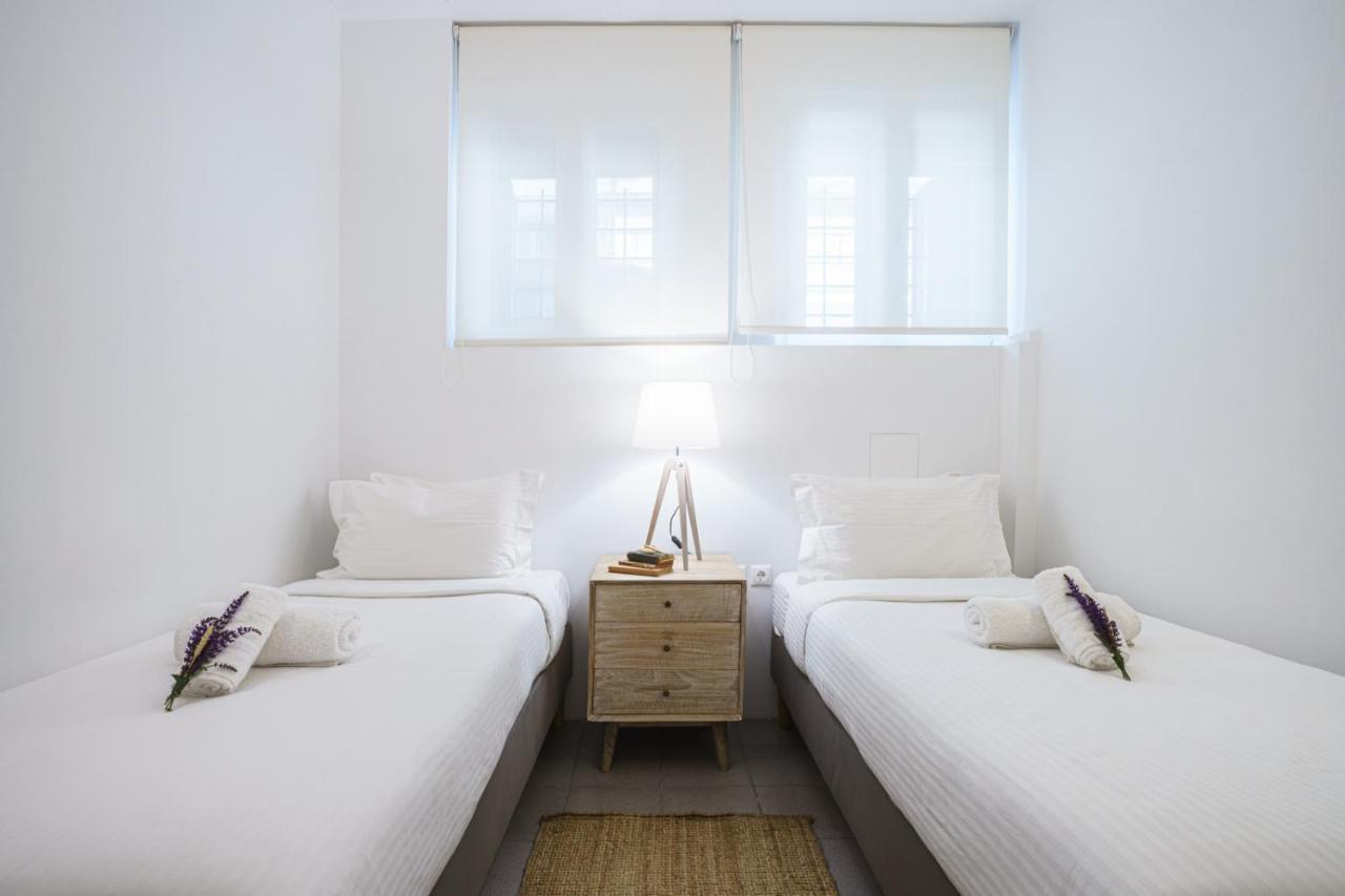 อาร์ต แพนทีออน - สวีท แอนด์ อพาร์ตเมนต์ Apartment เอเธนส์ ภายนอก รูปภาพ
